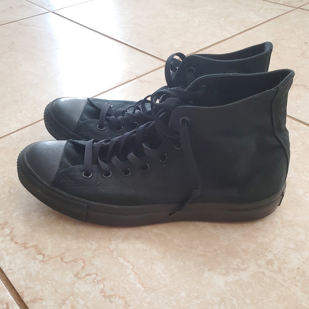 Converse Size 11
